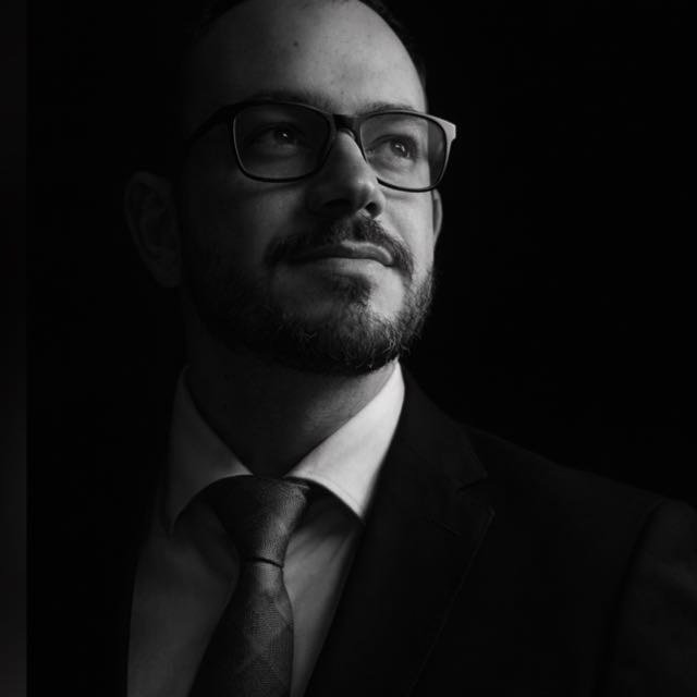 André Lima, advogado